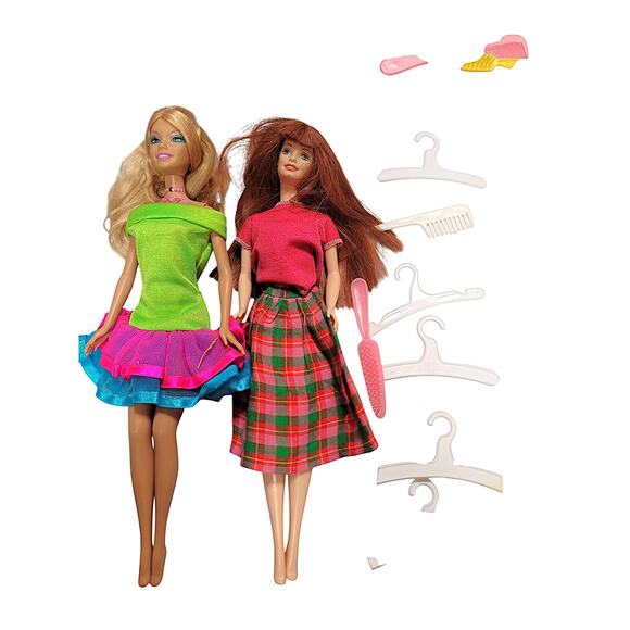 14 Vintage Barbies Clothes & Accessories Lot - Picture 3 of 12